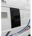 Ventana Polyplastic lateral opaca 566 x 650 mm